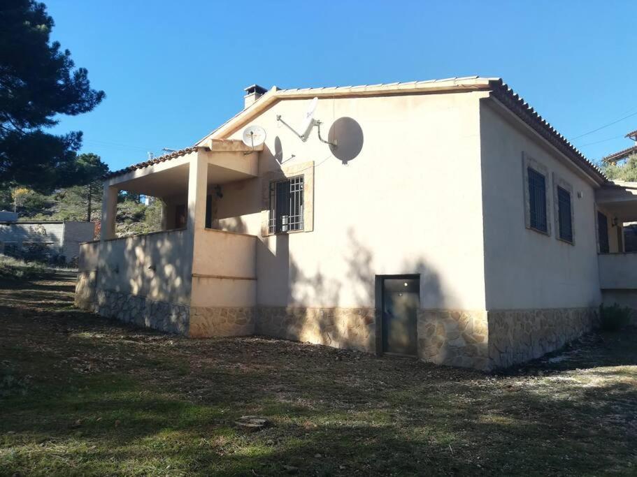 Villa El Quejigo Molinicos Exterior foto